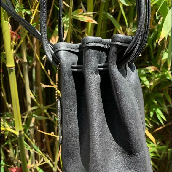 RARE vintage COACH 4144 Littleton mini black leather drawstring shoulder bag - Picture 5 of 15
